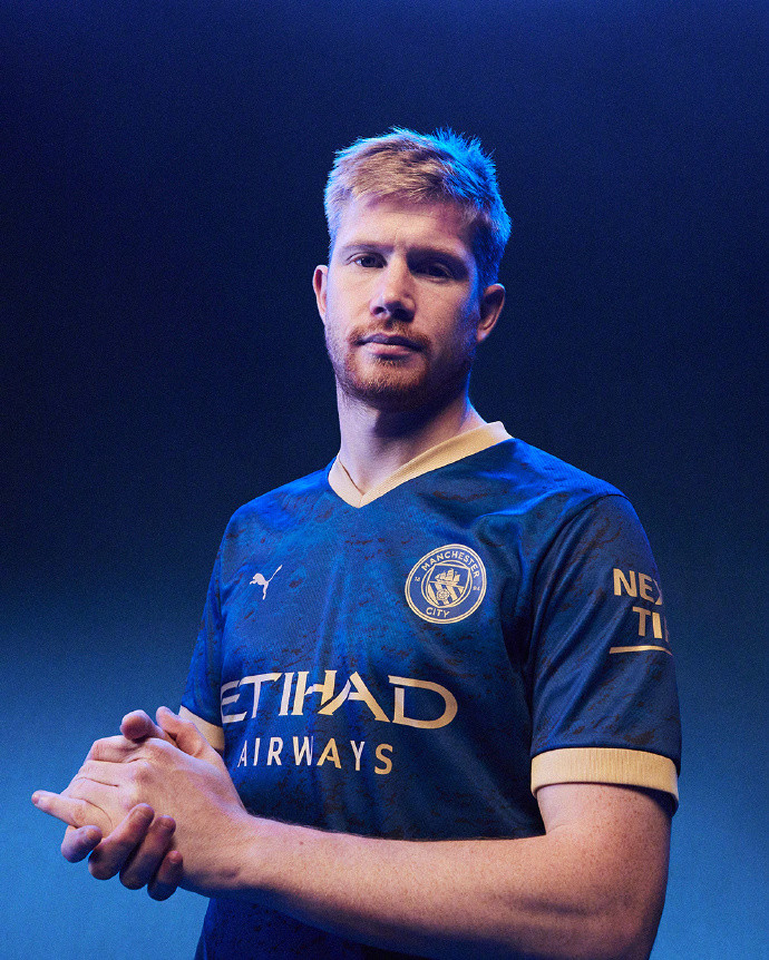 德甲最新积分战报 法兰克福绝平无力追药厂 拜仁